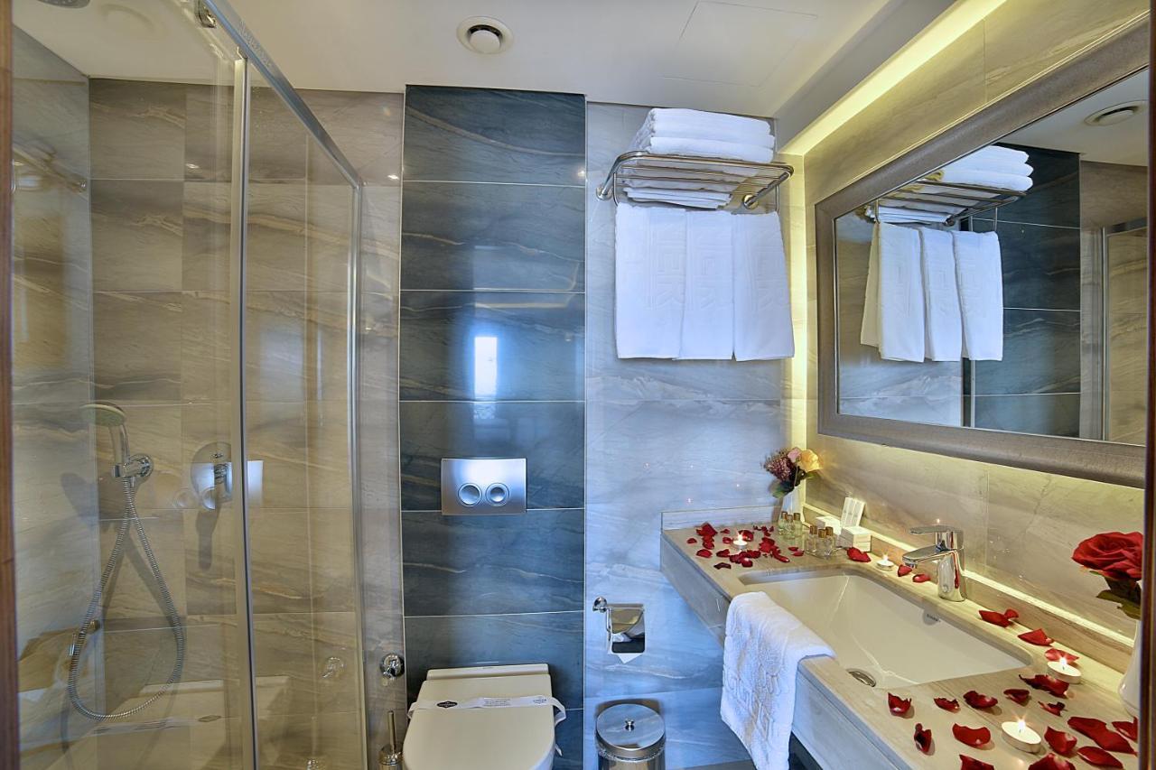 Corner Hotel Laleli Истанбул Екстериор снимка